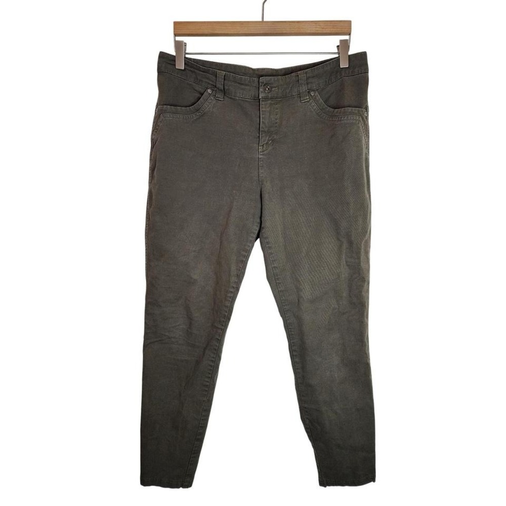 Kuhl Legendary Pants Women's 12 Short Hiking Outdoors w. Pockets‎ Green